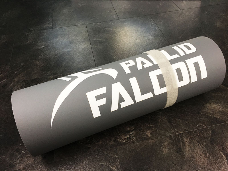 Fitnessmatte Test Pallid Falcon Impact Gesamtansicht zusammengerollt